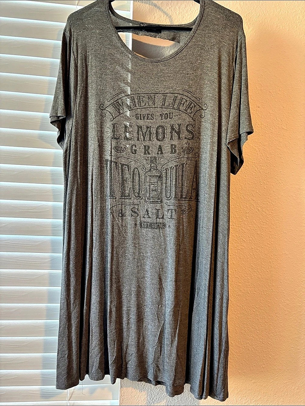 Graphic Short Sleeve Tee Dress in Gray